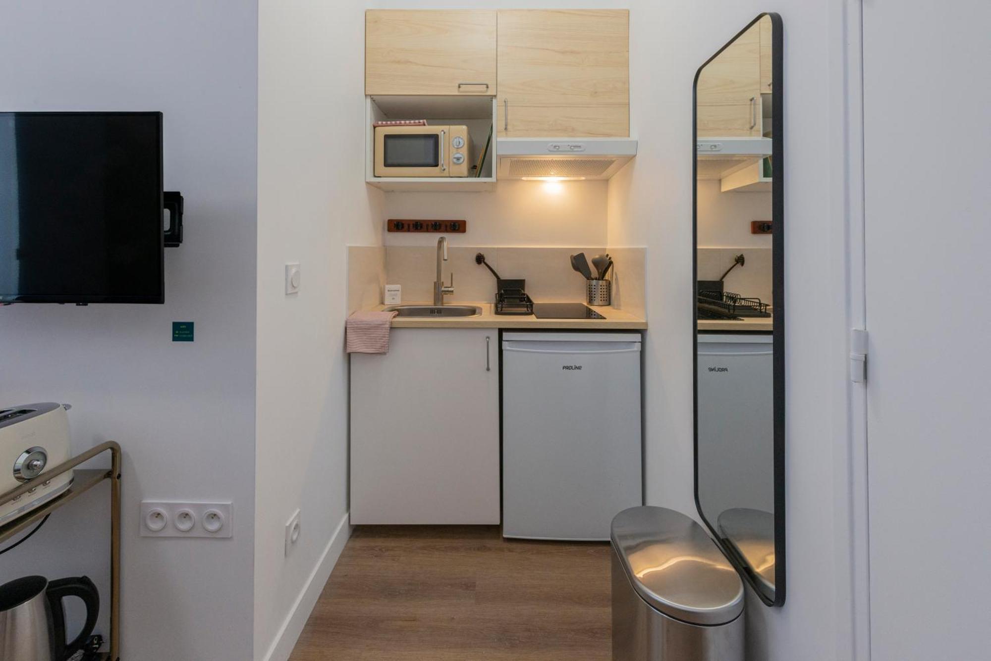 Modern In The 10th District Appartement *