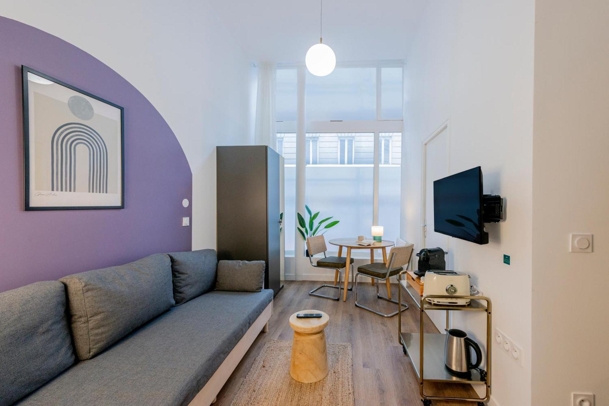 Modern In The 10th District * Parijs