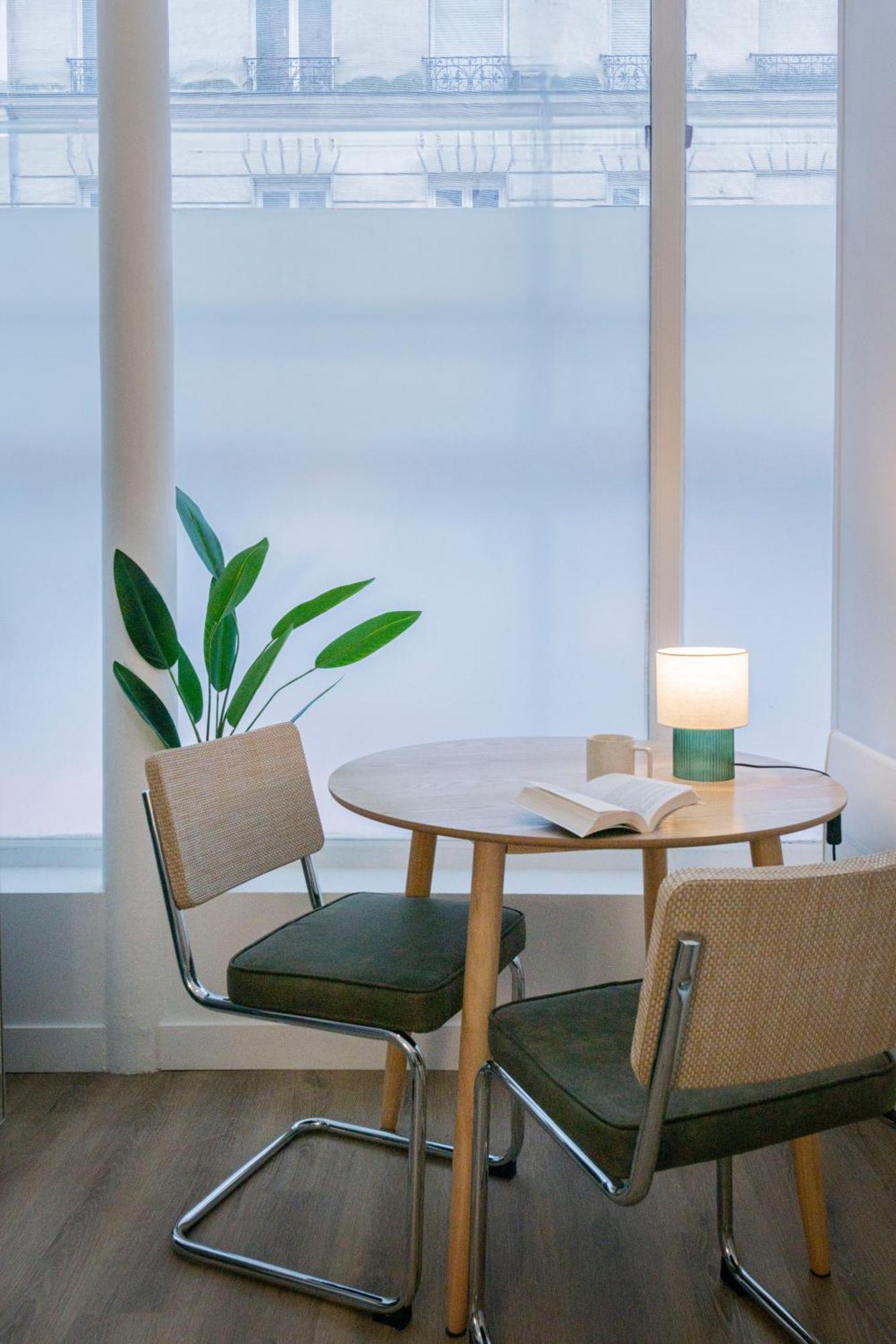 Appartement Modern In The 10th District *