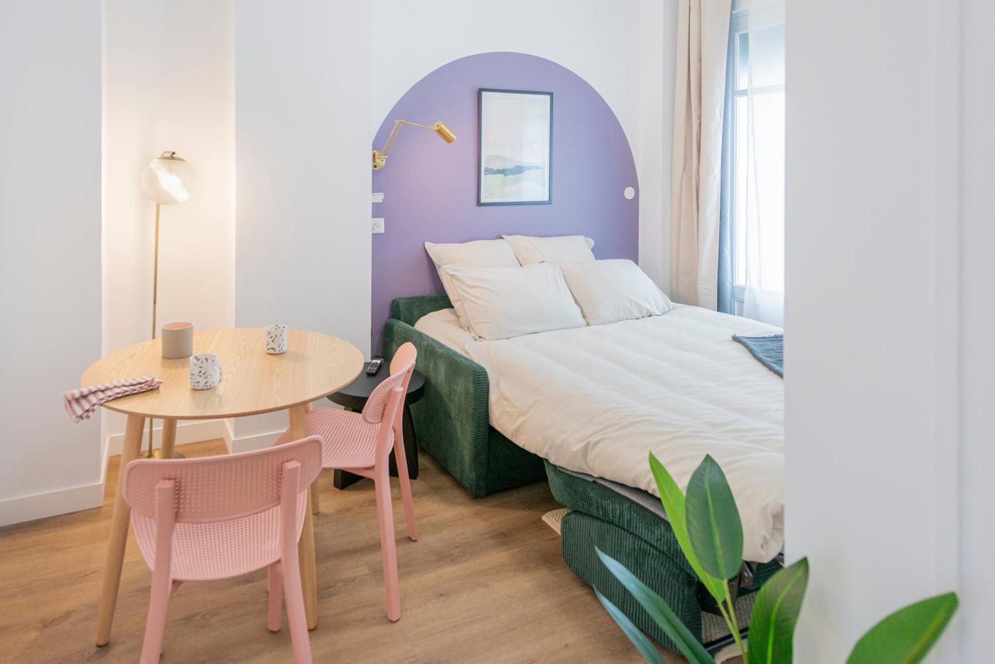 Modern In The 10th District Appartement